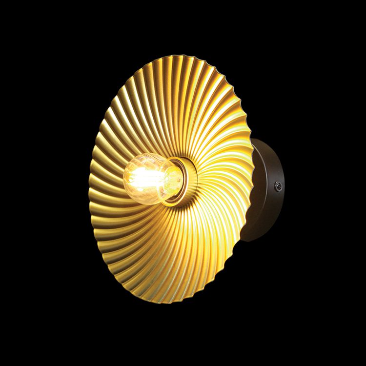 K.Light Gold & Black Golden Shell Wall Light – main view
