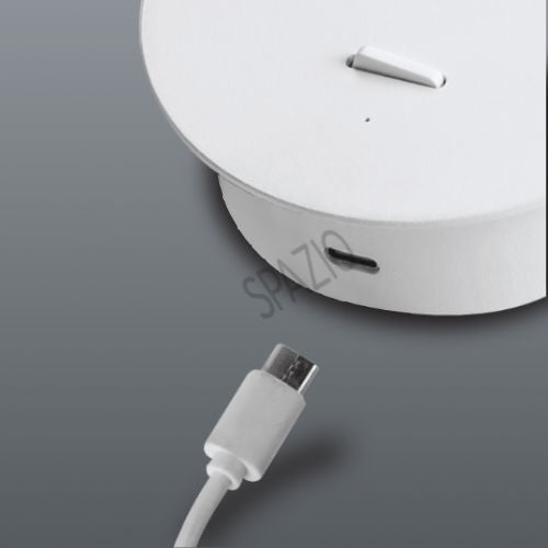 Spazio Hilton Charge Up White Wall Light – view 2